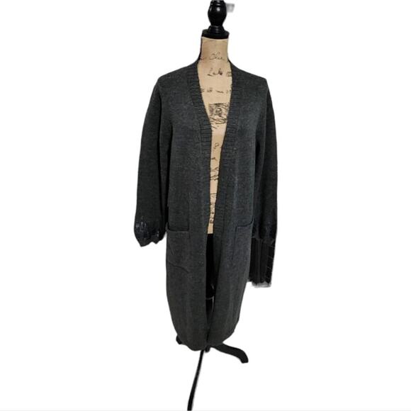 Torrid Long Sleeve Drop Shoulder Sequin Cardigan Sweater Duster Gray size 0 2X - Picture 5 of 10